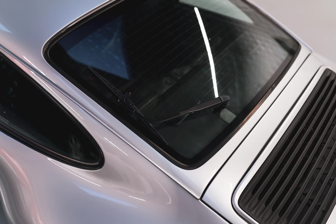 1994 Porsche 993 Carrera - Image 28 of 31