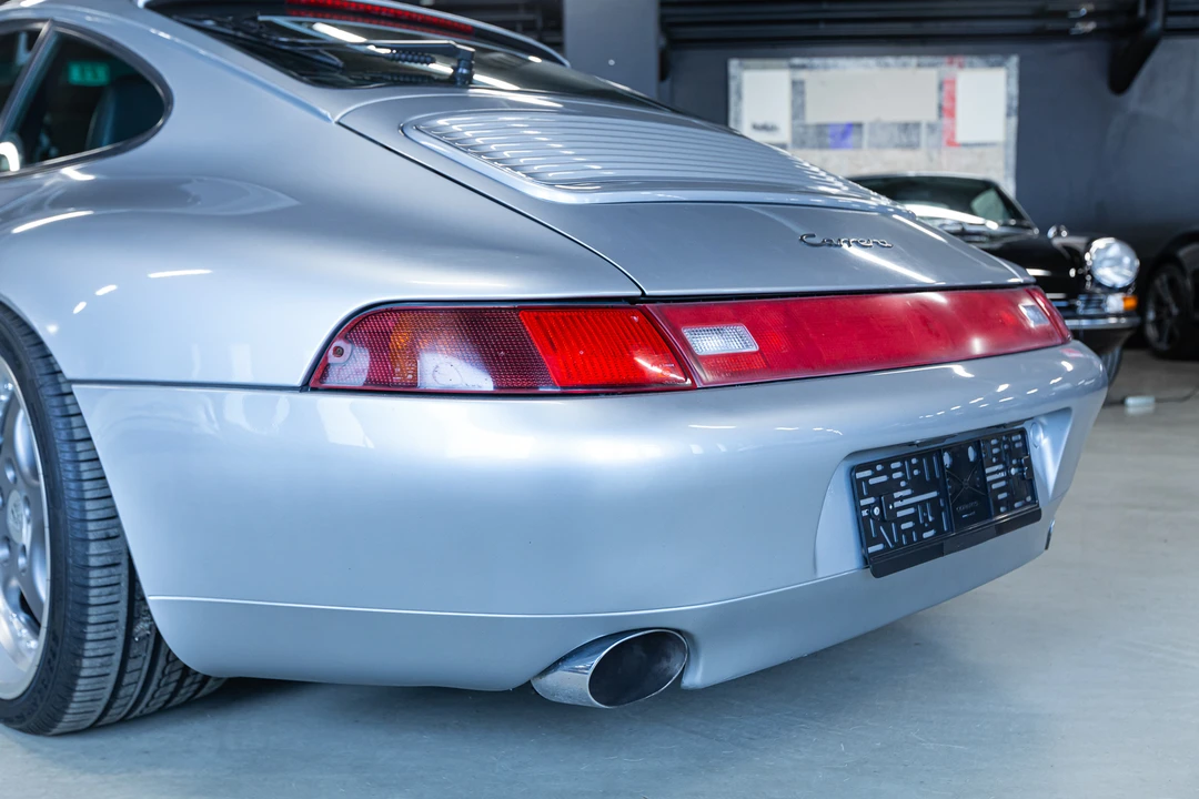1994 Porsche 993 Carrera - Image 27 of 31