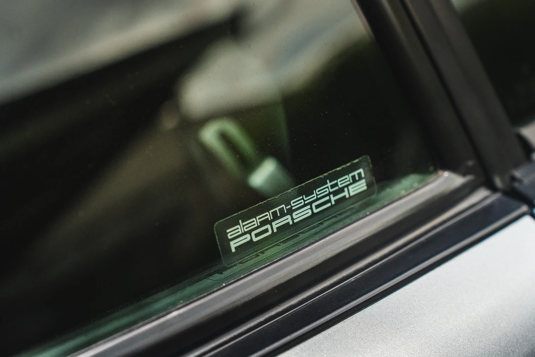 1994 Porsche 993 Carrera - Image 26 of 31