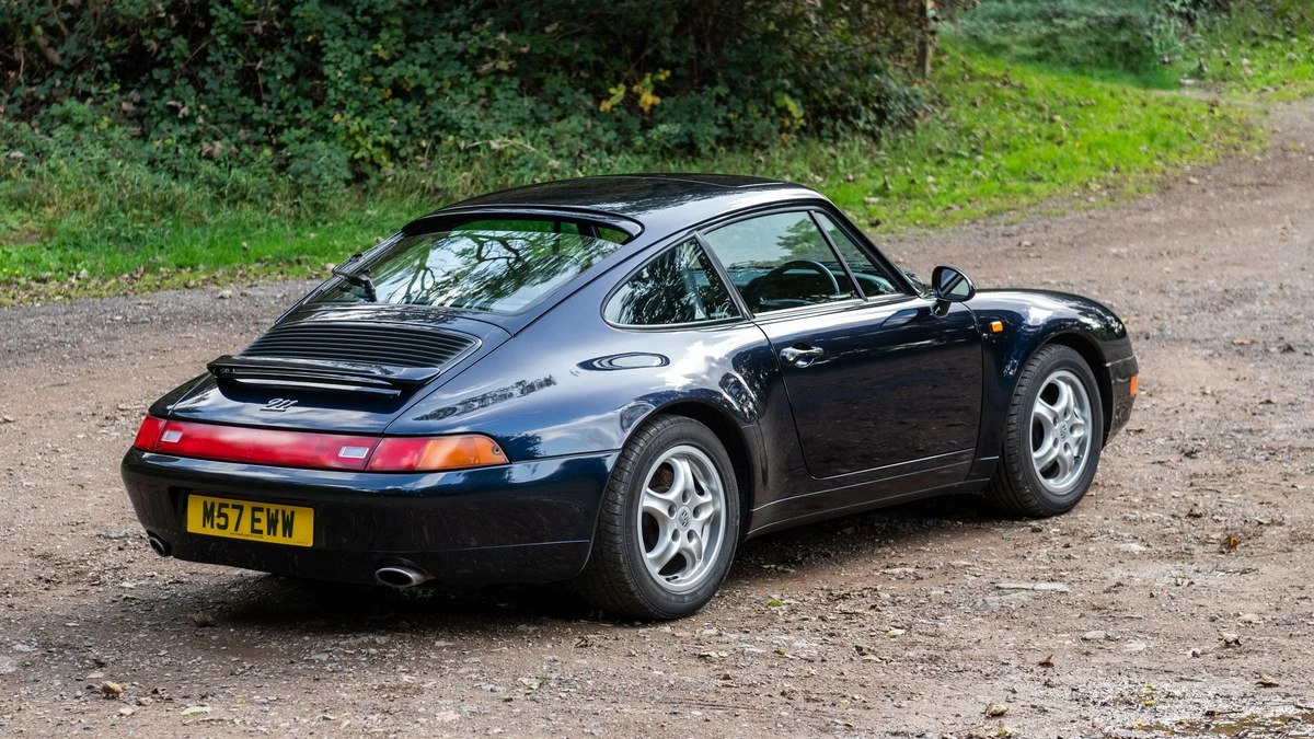 1994 Porsche 964 Carrera - Image 9 of 30