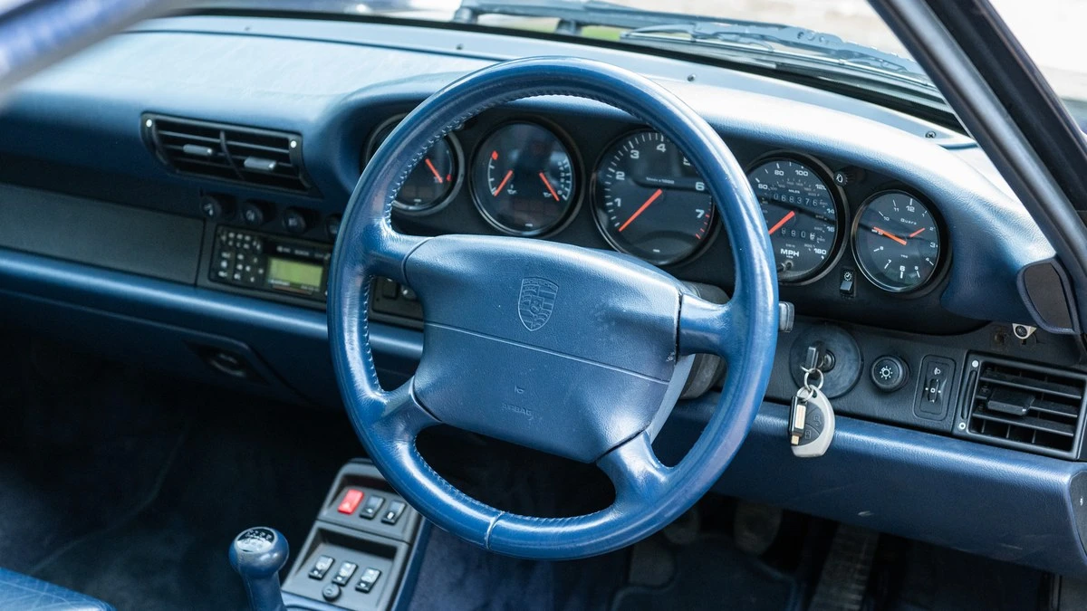 1994 Porsche 964 Carrera - Image 17 of 30