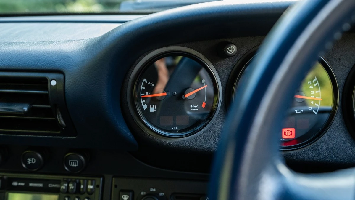1994 Porsche 964 Carrera - Image 28 of 30