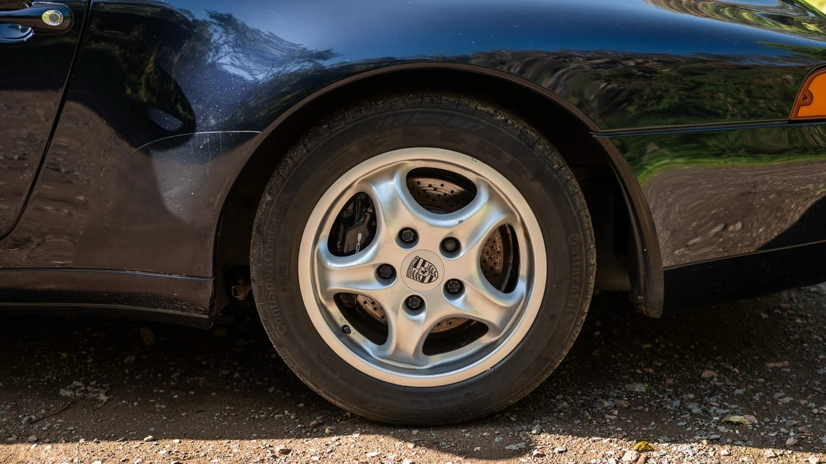 1994 Porsche 964 Carrera - Image 13 of 30