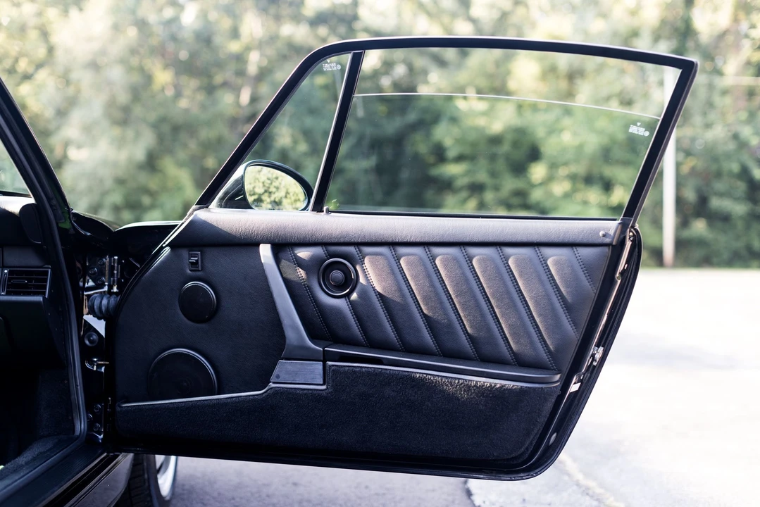 1994 Porsche 964 Carrera - Image 11 of 22
