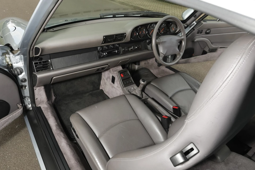 1993 Porsche 993 Carrera - Image 27 of 30