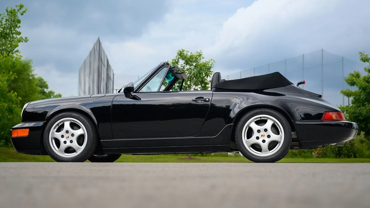 1994 Porsche 964 Carrera - Image 2 of 31