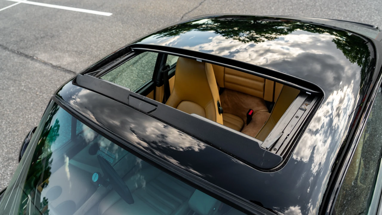 1994 Porsche 964 Carrera - Image 30 of 31