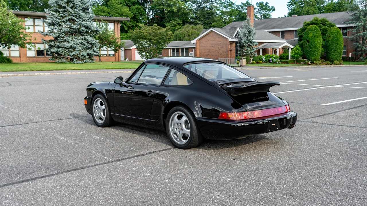 1994 Porsche 964 Carrera - Image 10 of 31