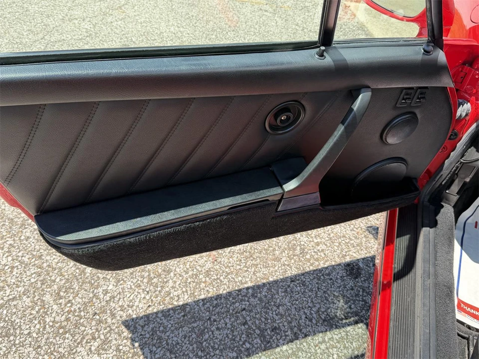 1994 Porsche 964 Carrera - Image 24 of 31
