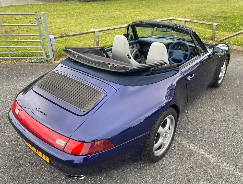 1994 Porsche 993 Carrera 4 - Image 5 of 30