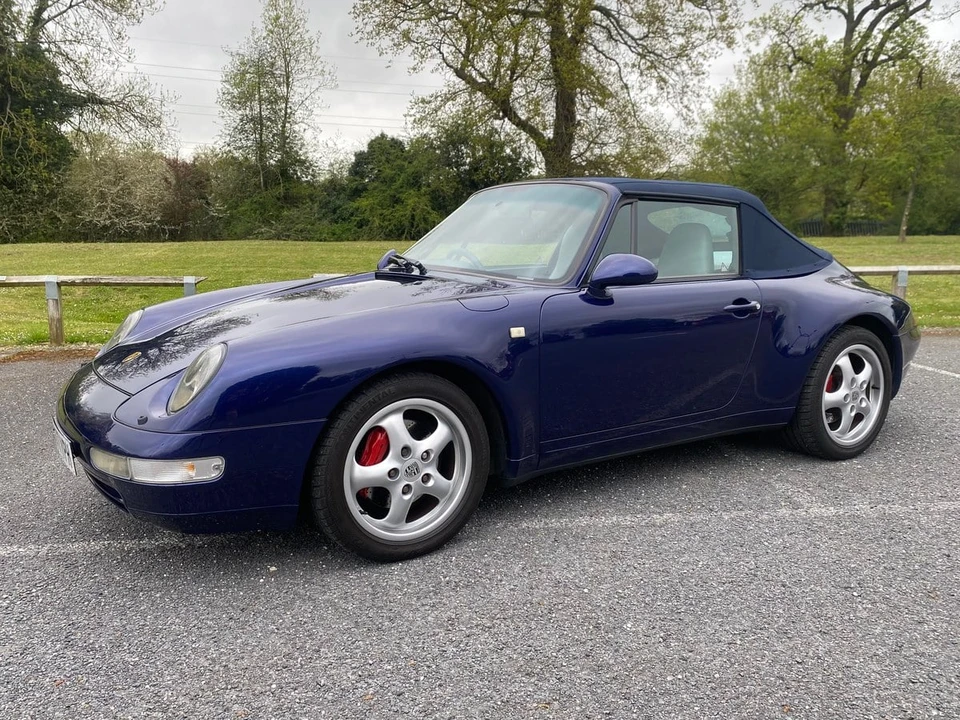 1994 Porsche 993 Carrera 4 - Image 13 of 30