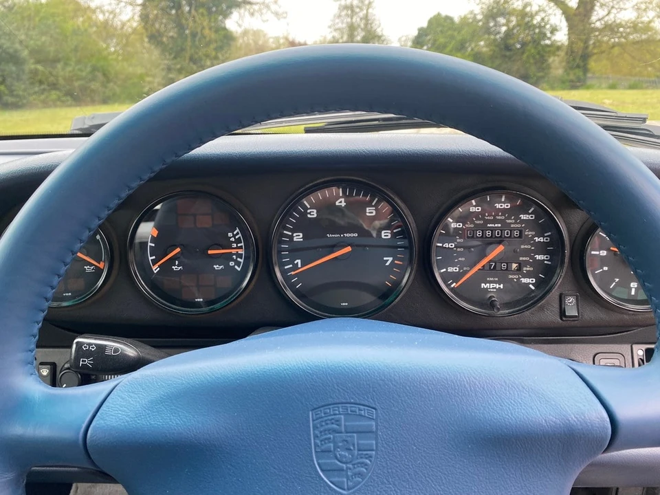 1994 Porsche 993 Carrera 4 - Image 23 of 30