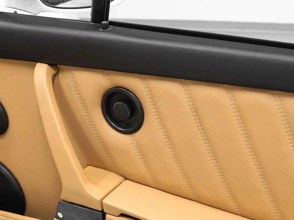 1994 Porsche 964 Carrera 4 - Image 30 of 31