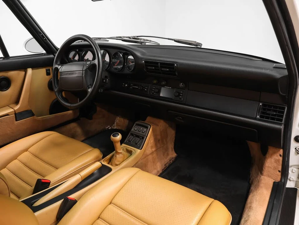 1994 Porsche 964 Carrera 4 - Image 29 of 31