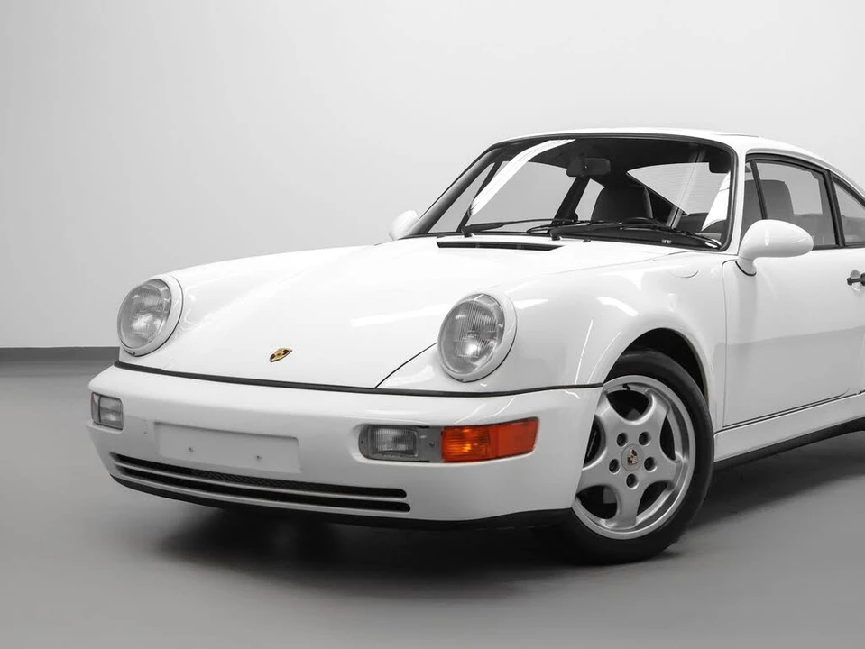 1994 Porsche 964 Carrera 4 - Image 7 of 31