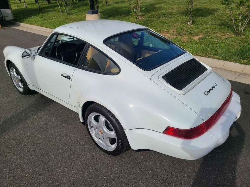 1994 Porsche 964 Carrera 4 - Image 5 of 31