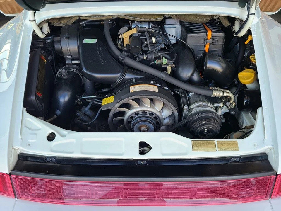 1994 Porsche 964 Carrera 4 - Image 19 of 31