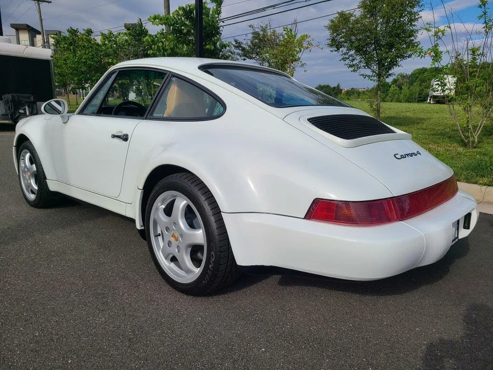 1994 Porsche 964 Carrera 4 - Image 6 of 31