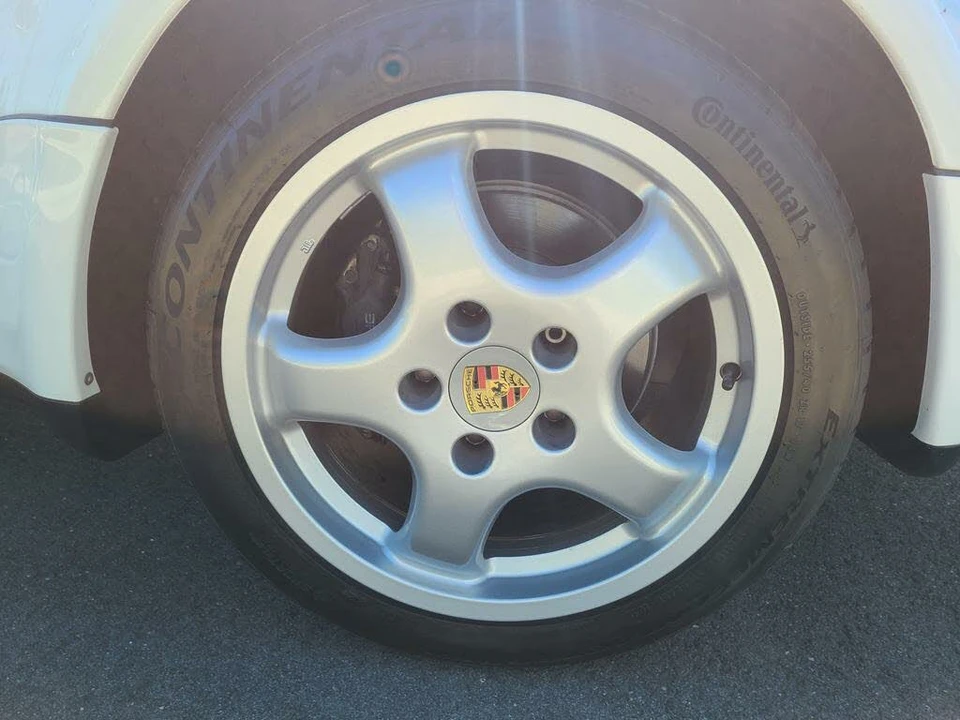 1994 Porsche 964 Carrera 4 - Image 18 of 31