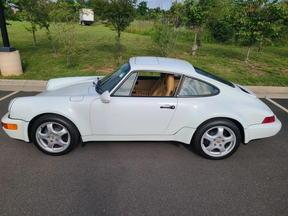 1994 Porsche 964 Carrera 4 - Image 2 of 31