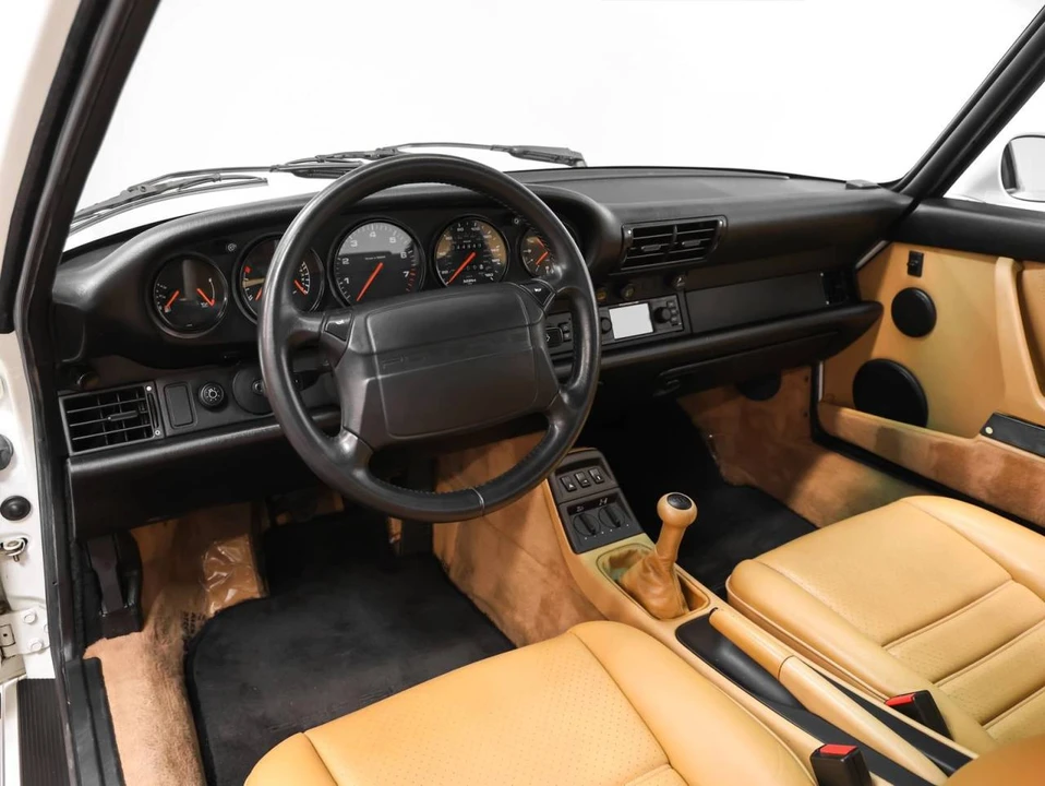 1994 Porsche 964 Carrera 4 - Image 4 of 5
