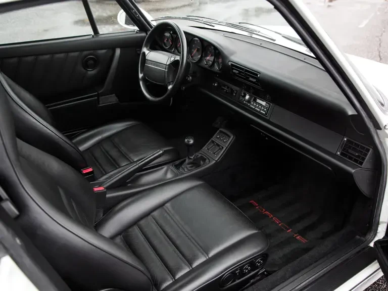 1994 Porsche 964 Carrera 4 - Image 8 of 13