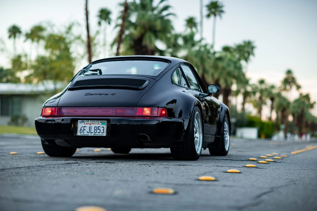 1994 Porsche 964 Carrera 4 - Image 19 of 31