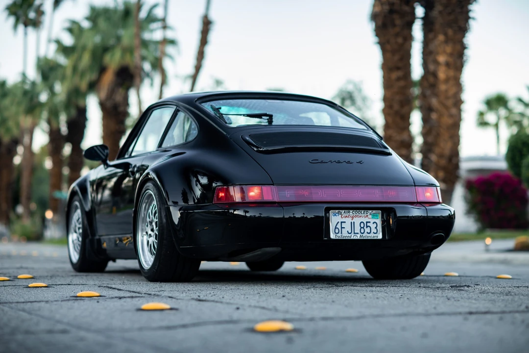 1994 Porsche 964 Carrera 4 - Image 20 of 31
