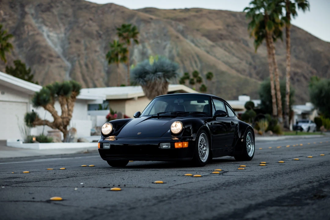 1994 Porsche 964 Carrera 4 - Image 24 of 31