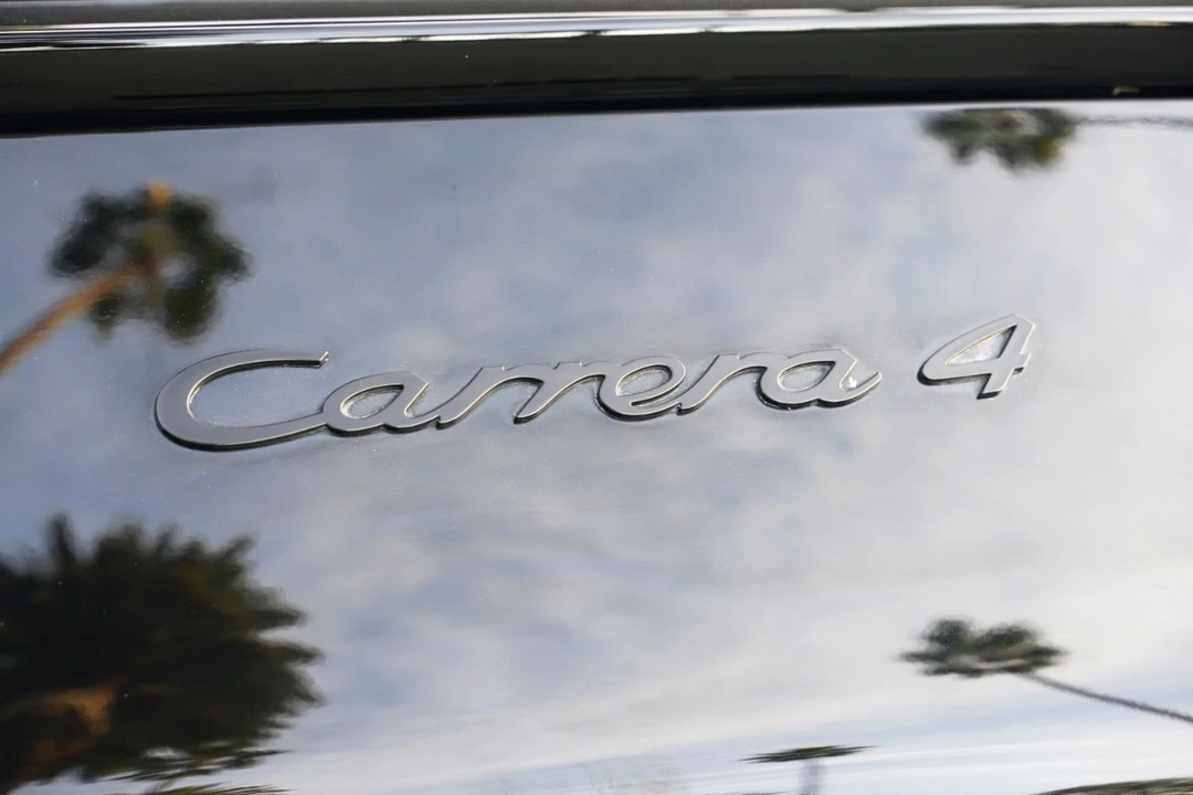 1994 Porsche 964 Carrera 4 - Image 16 of 31