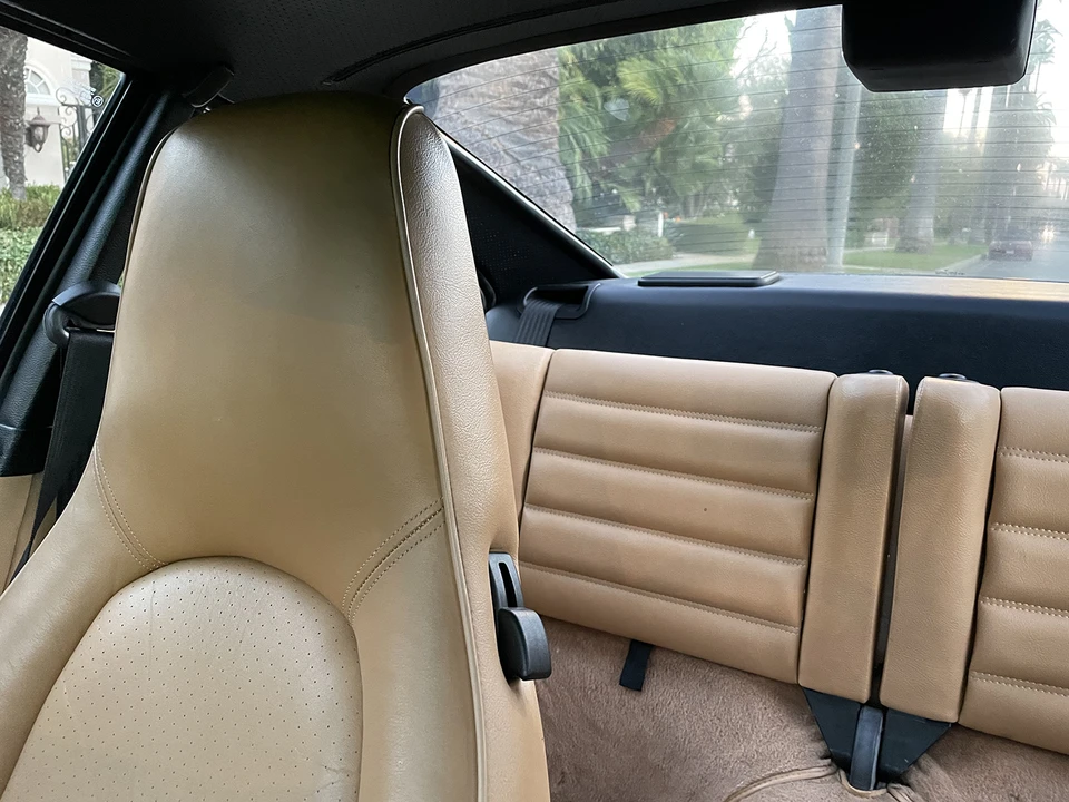 1994 Porsche 964 Carrera 4 - Image 29 of 31
