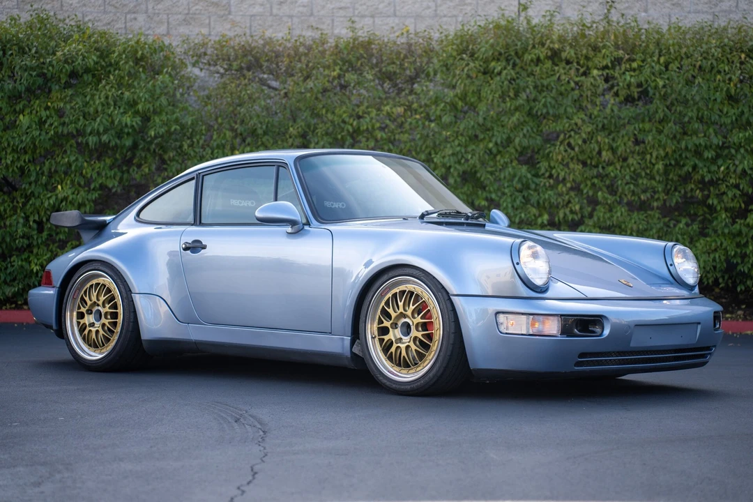 1994 Porsche 964 Carrera 4 - Image 14 of 31