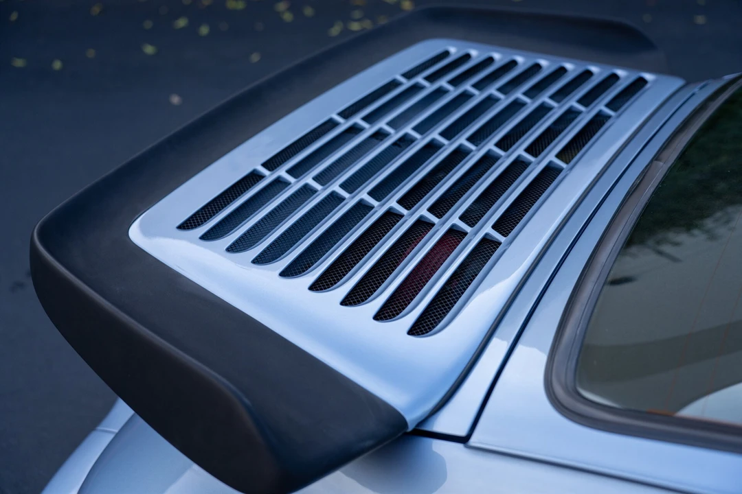 1994 Porsche 964 Carrera 4 - Image 29 of 31