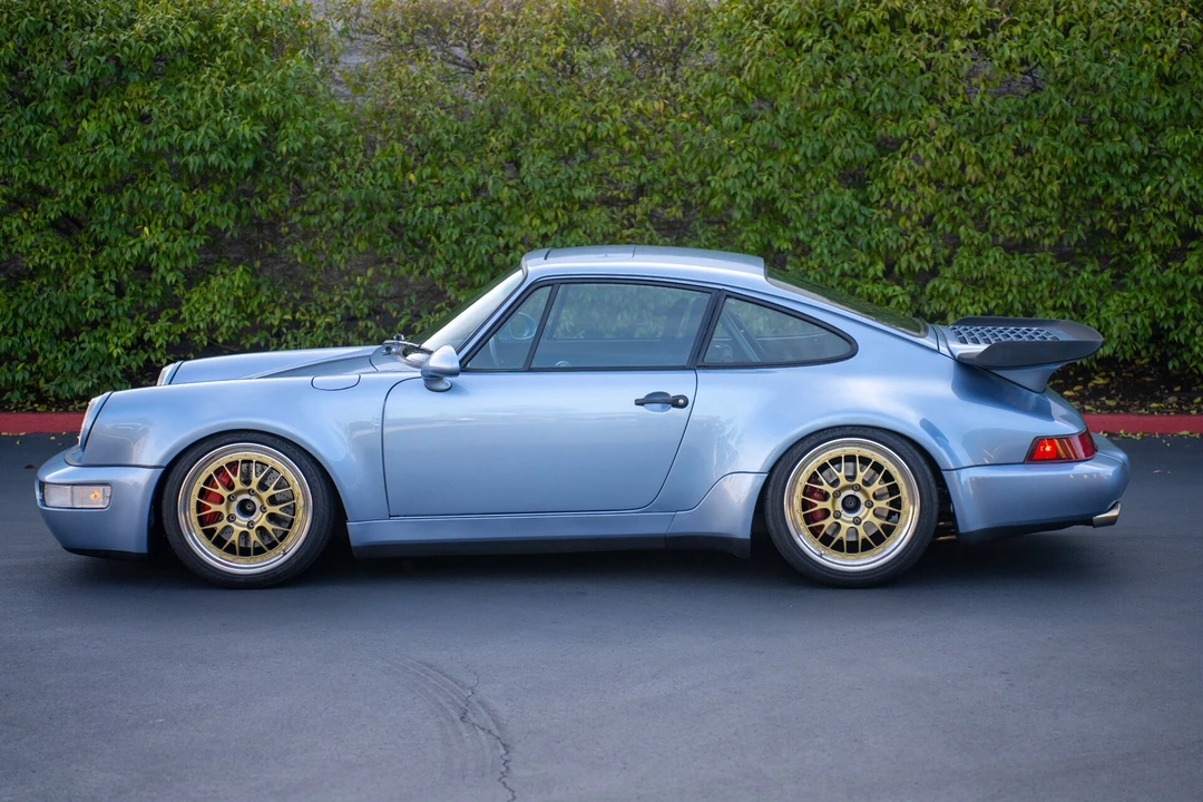 1994 Porsche 964 Carrera 4 - Image 4 of 31
