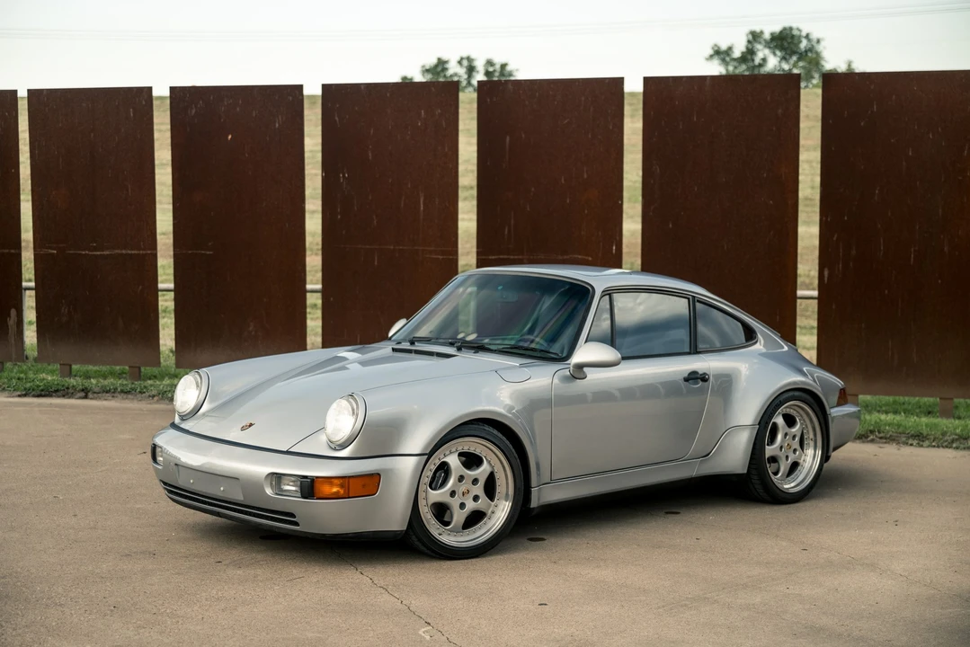 1994 Porsche 964 Carrera 4 - Image 16 of 31