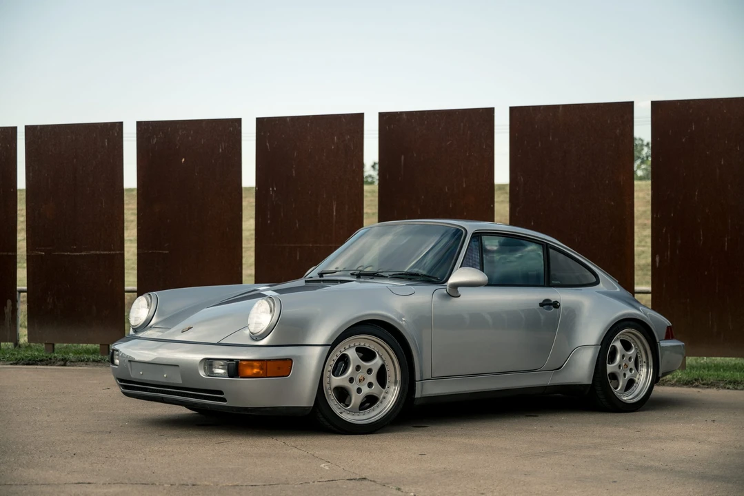 1994 Porsche 964 Carrera 4 - Image 18 of 31