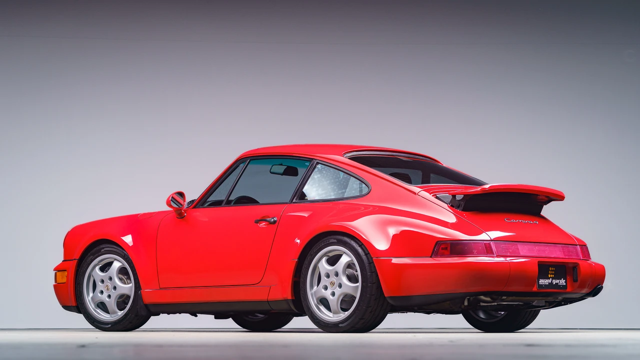 1994 Porsche 964 Carrera 4 - Image 15 of 31