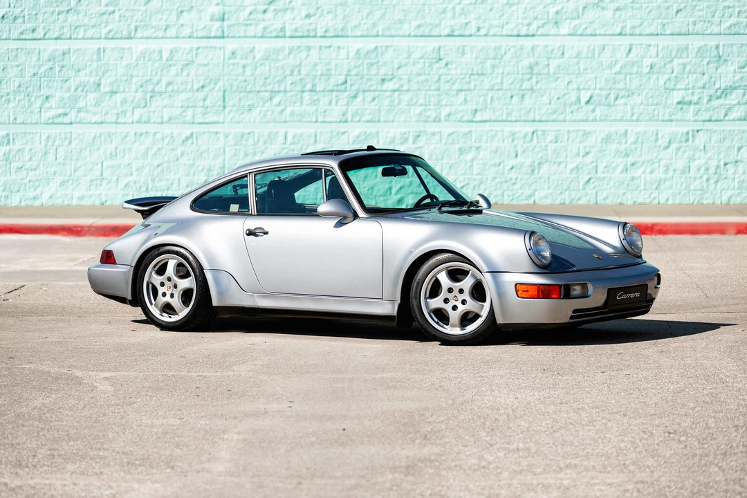 1994 Porsche 964 Carrera 4 - Image 10 of 31