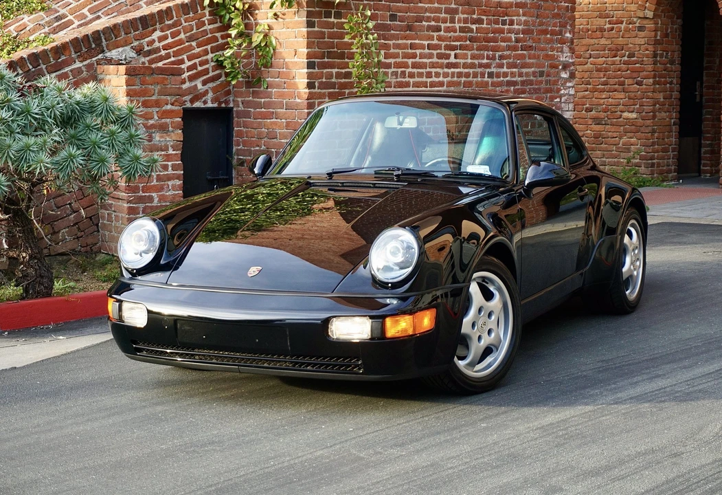 1994 Porsche 964 Carrera 4 - Image 7 of 31