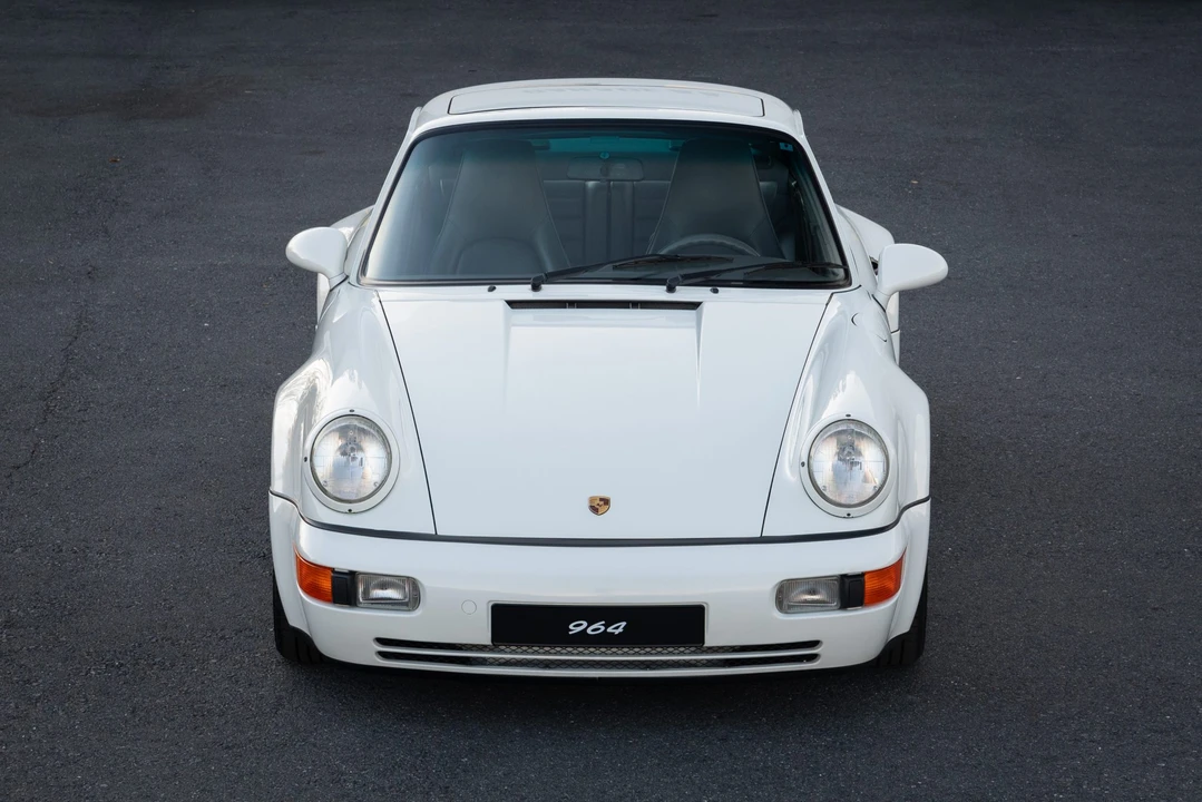 1994 Porsche 964 Carrera 4 - Image 10 of 31
