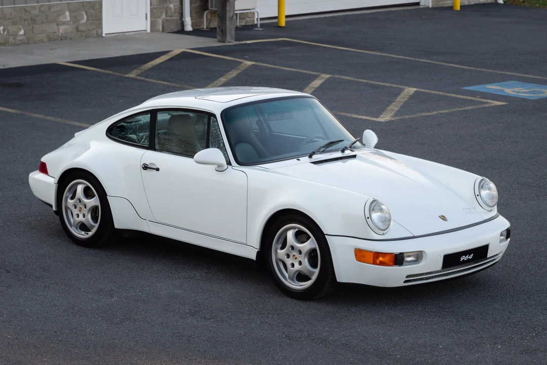 1994 Porsche 964 Carrera 4 - Image 11 of 31