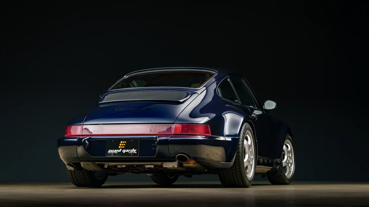1994 Porsche 964 Carrera 4 - Image 24 of 31