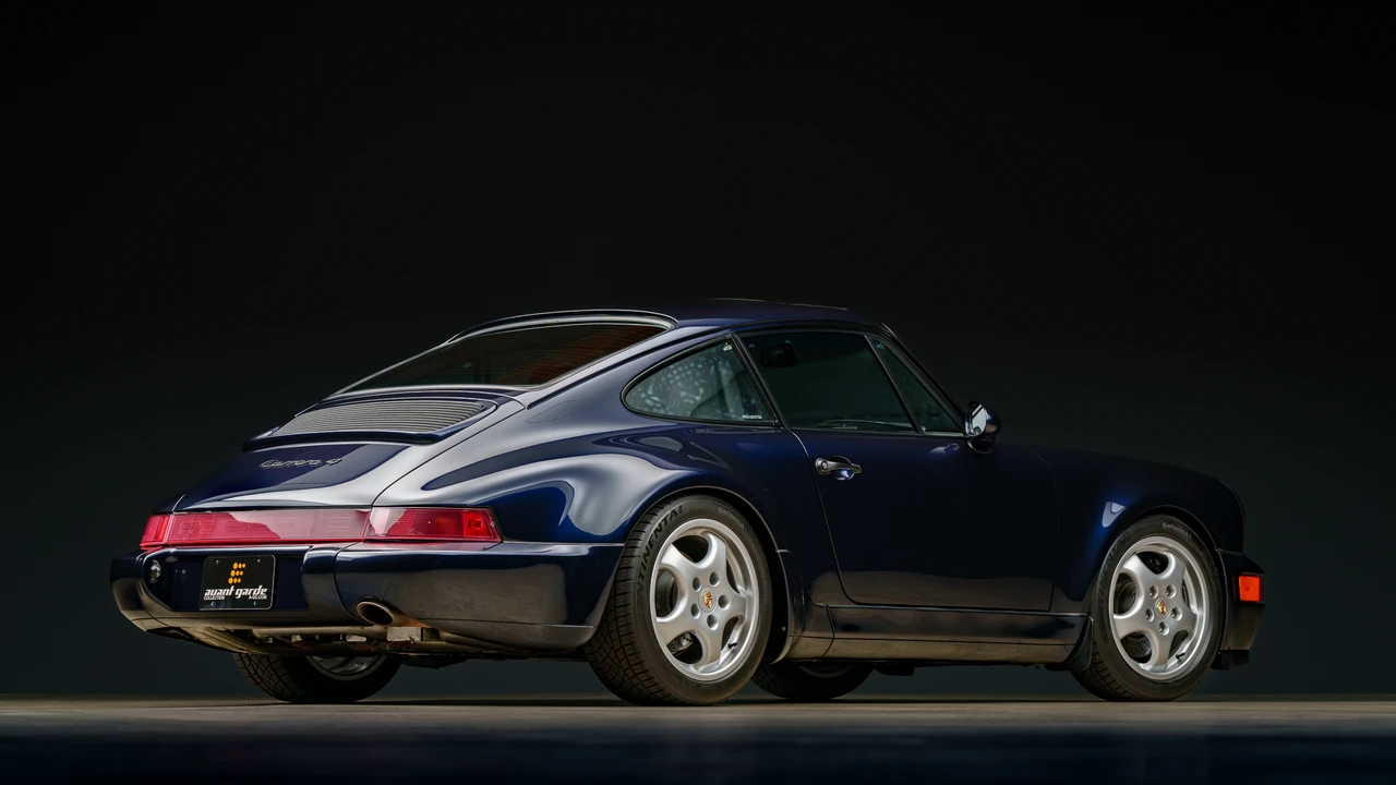 1994 Porsche 964 Carrera 4 - Image 26 of 31