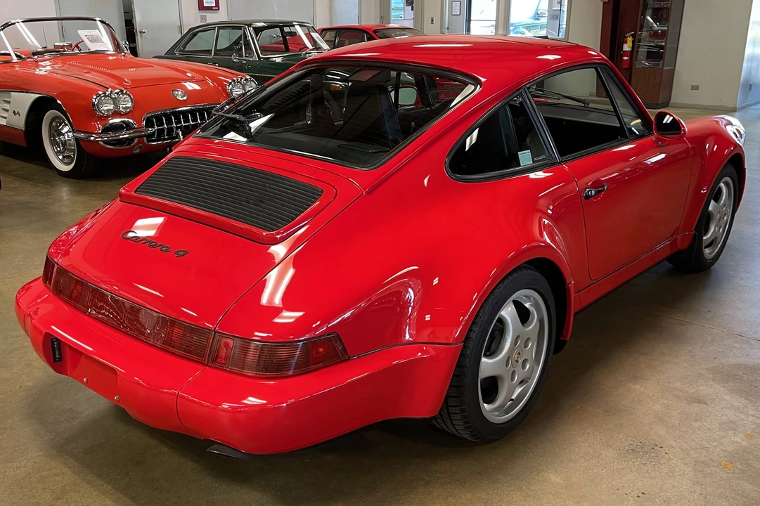 1994 Porsche 964 Carrera 4 - Image 12 of 31
