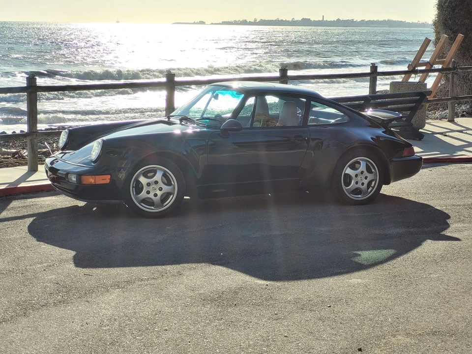 1994 Porsche 964 Carrera 4 - Image 19 of 31