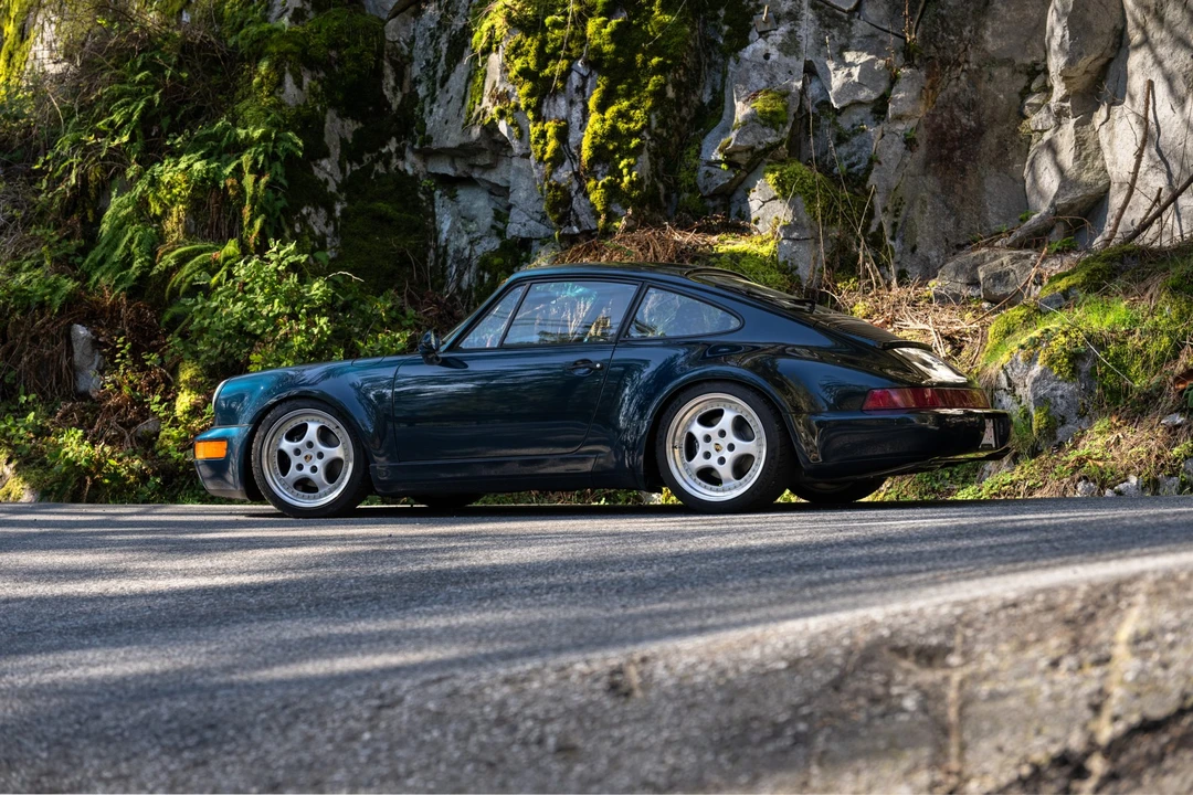 1994 Porsche 964 Carrera 4 - Image 10 of 31