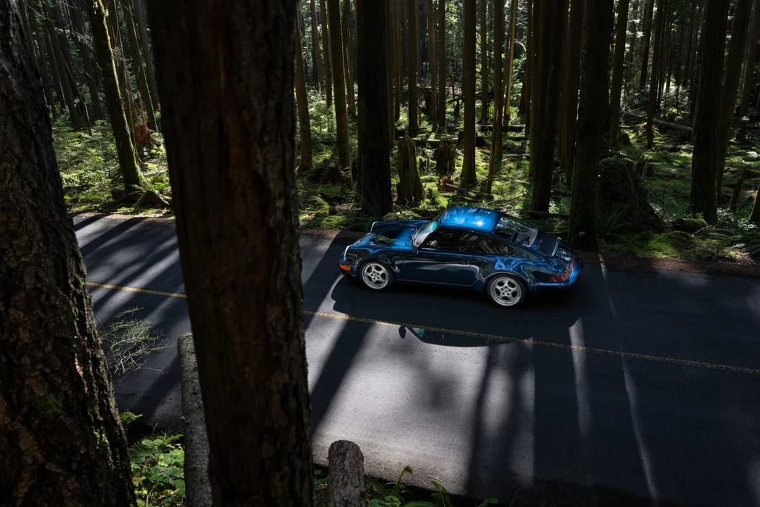 1994 Porsche 964 Carrera 4 - Image 13 of 31