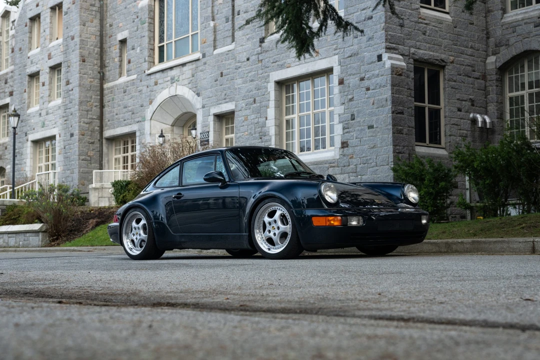 1994 Porsche 964 Carrera 4 - Image 16 of 31