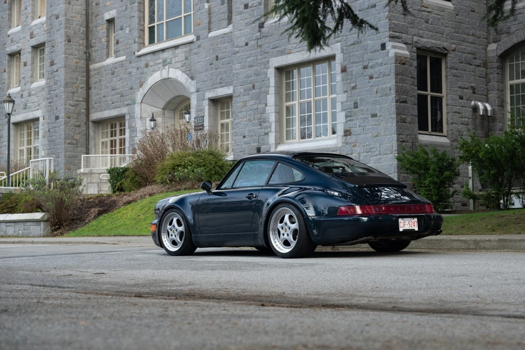 1994 Porsche 964 Carrera 4 - Image 17 of 31