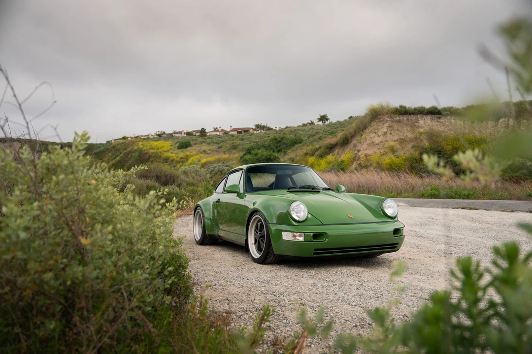 1994 Porsche 964 Carrera 4 - Image 26 of 31